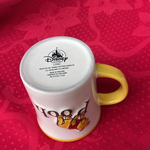 New Disney Winnie the Pooh mug - Picture 6 of 6
